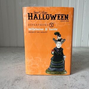 DEPT 56 Snow Village Halloween WILHELMINA & LUCILLE Accessory Freak Show, Circus